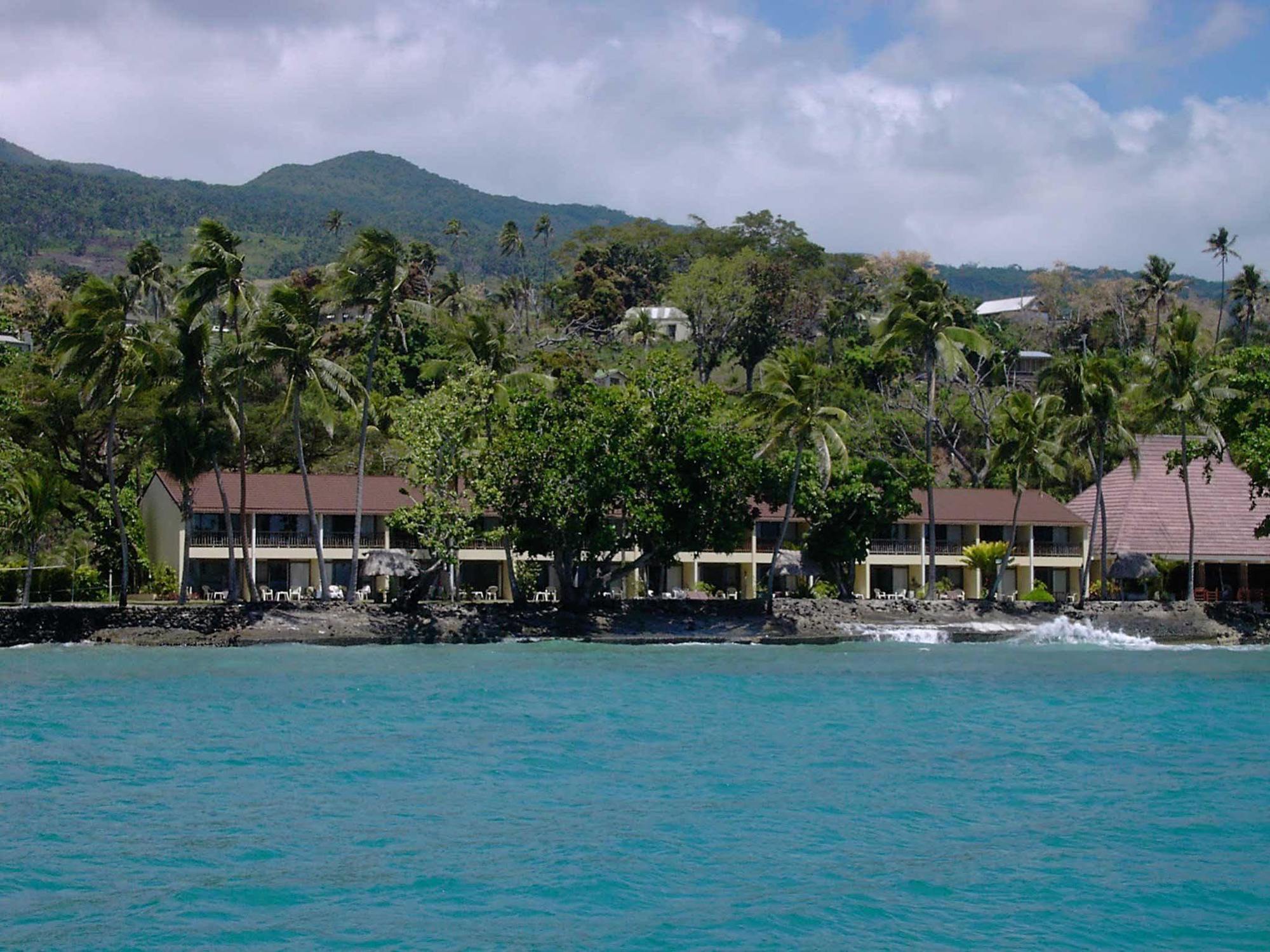 Garden Island Resort Waiyevo Buitenkant foto