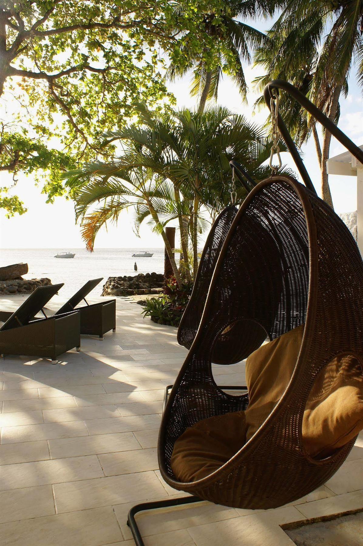 Garden Island Resort Waiyevo Buitenkant foto